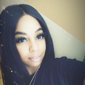 Meet your Posher, Kristle